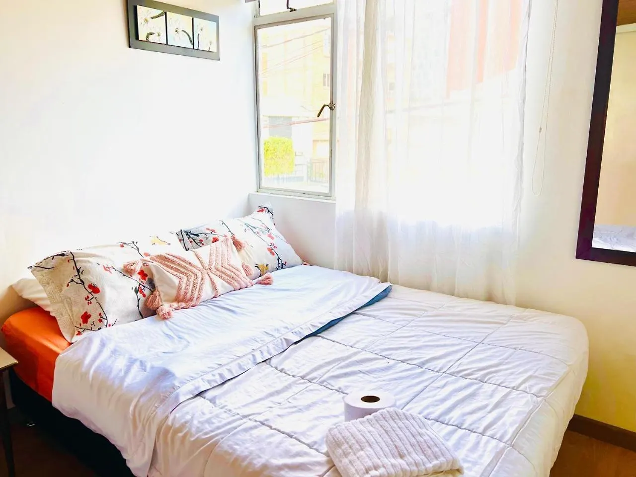 Habitaciones Junto Al Canton Norte Bogotá